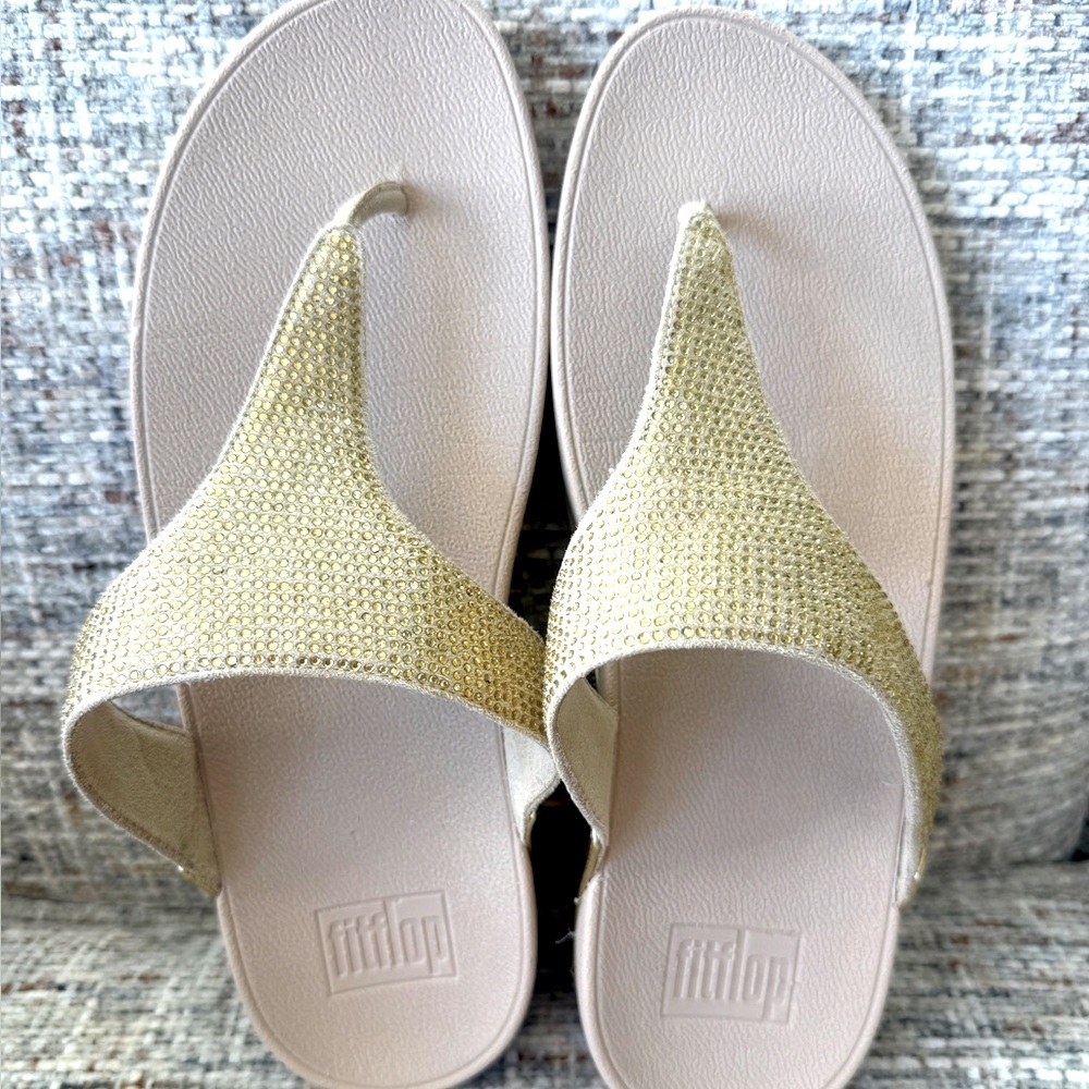 Gold FitFlop Shoes Womens Size 9 Gold Glam Thong Sandals Rhinestone Comfort